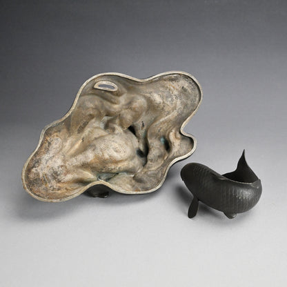 Antique Japanese Bronze Leaping Koi by Tsuda Joyo