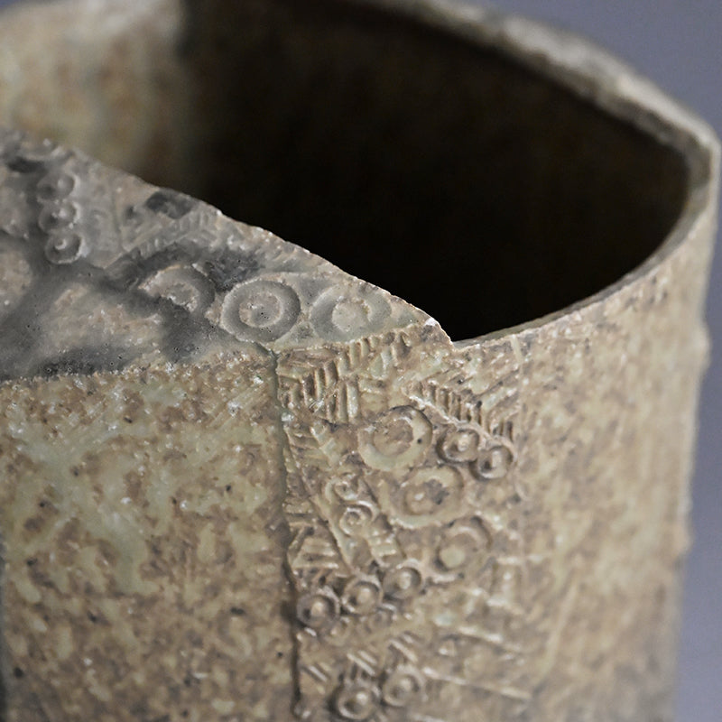 Wakokuto Vase, 2006 ー加古 勝己 “倭刻陶”