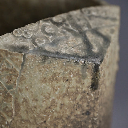 Wakokuto Vase, 2006 ー加古 勝己 “倭刻陶”