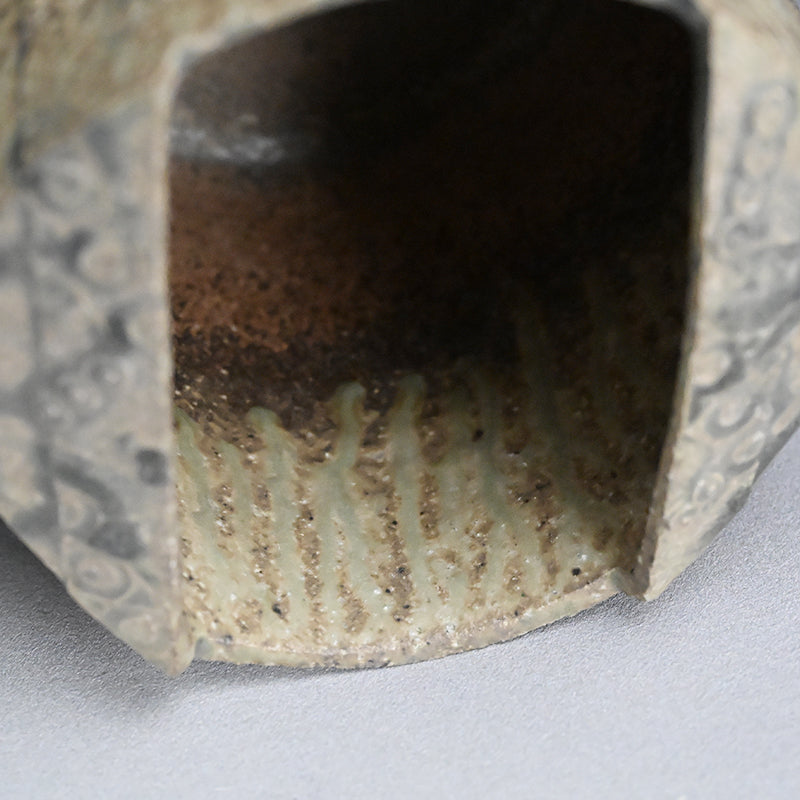 Wakokuto Vase, 2006 ー加古 勝己 “倭刻陶”