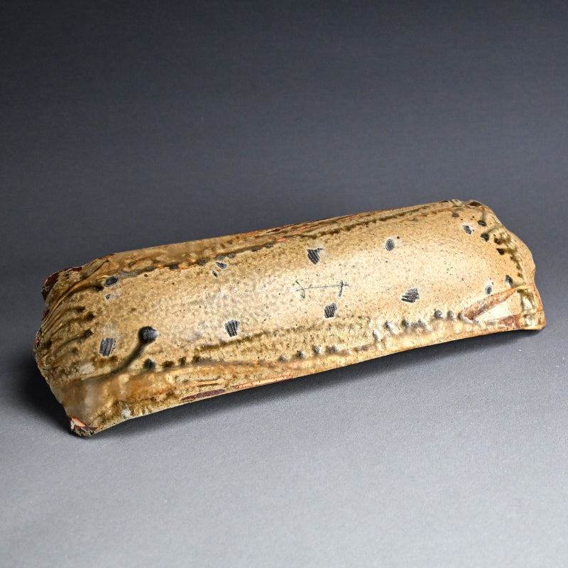 Ash Glazed Serving Plate ー加古 勝己 “灰被雫紋大皿”