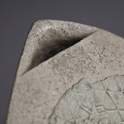 Important Awarded Vase ー加古 勝己 “倭刻陶”