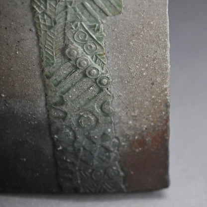 Important Awarded Vase ー加古 勝己 “倭刻陶”
