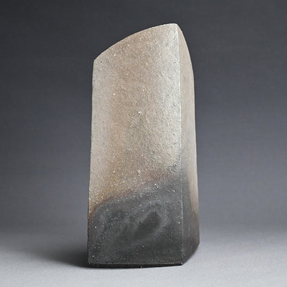 Important Awarded Vase ー加古 勝己 “倭刻陶”
