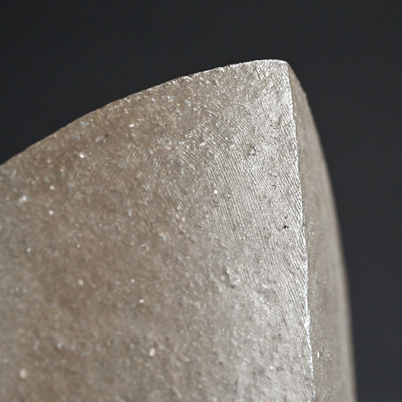 Important Awarded Vase ー加古 勝己 “倭刻陶”