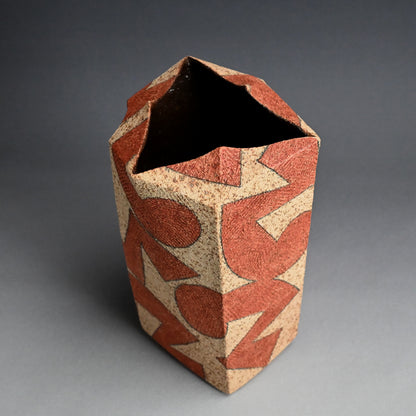 Contemporary Japanese Ceramic Vase ー加古 勝己 “灰赫陶”
