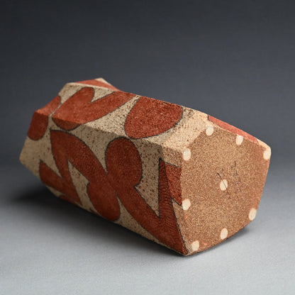 Contemporary Japanese Ceramic Vase ー加古 勝己 “灰赫陶”