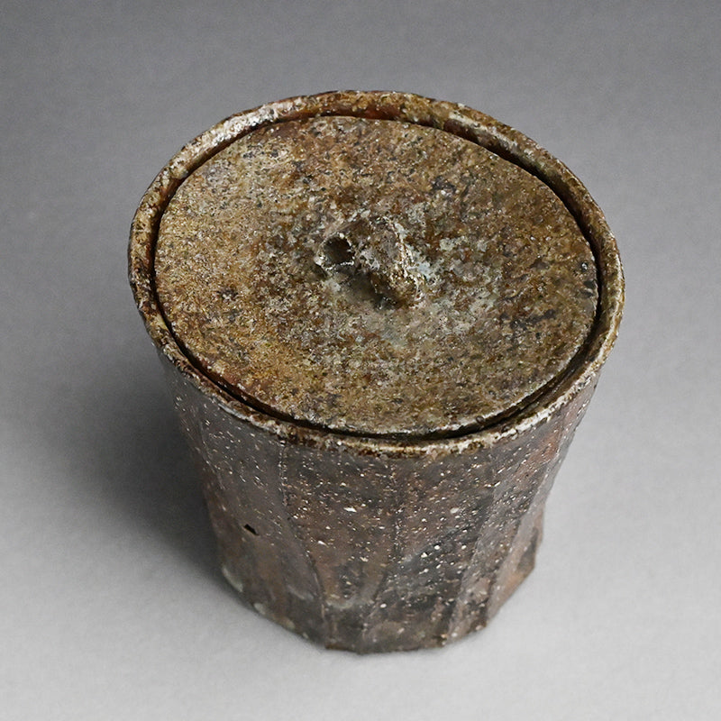 Rugged Mizusashi for Matcha Tea Ceremony ー加古 勝己 “灰被水指”