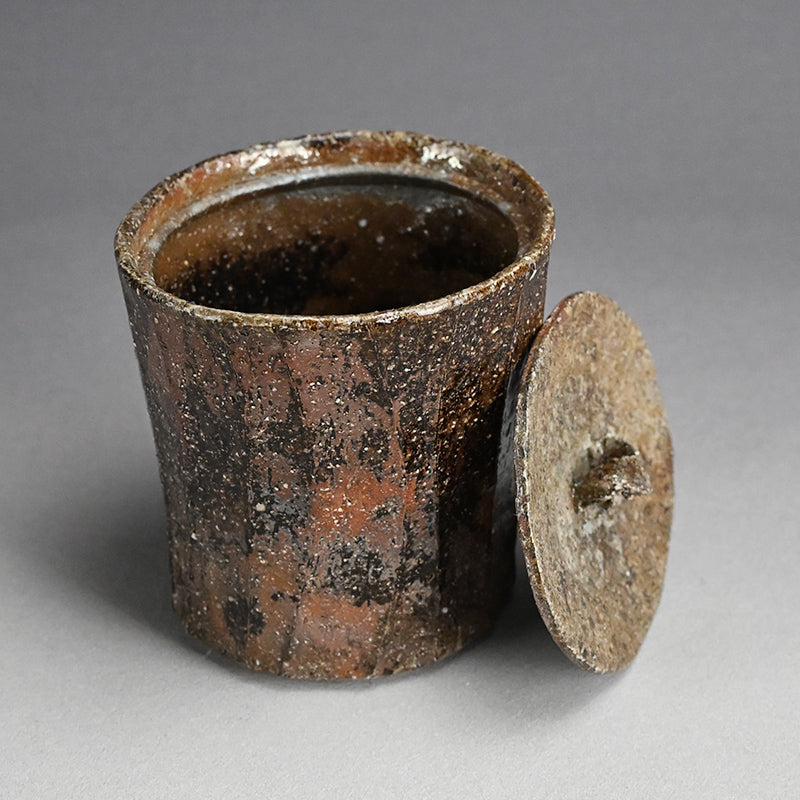 Rugged Mizusashi for Matcha Tea Ceremony ー加古 勝己 “灰被水指”