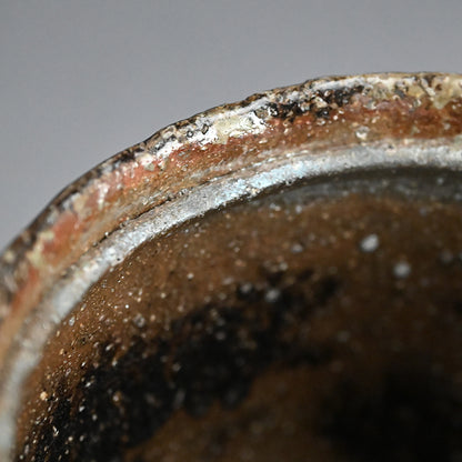 Rugged Mizusashi for Matcha Tea Ceremony ー加古 勝己 “灰被水指”