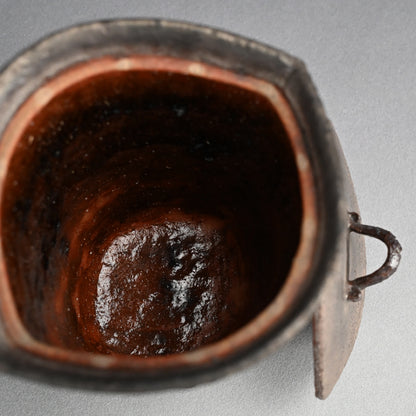 Silver Glazed Mizusashi Covered Jar ー加古 勝己 “銀彩水指”