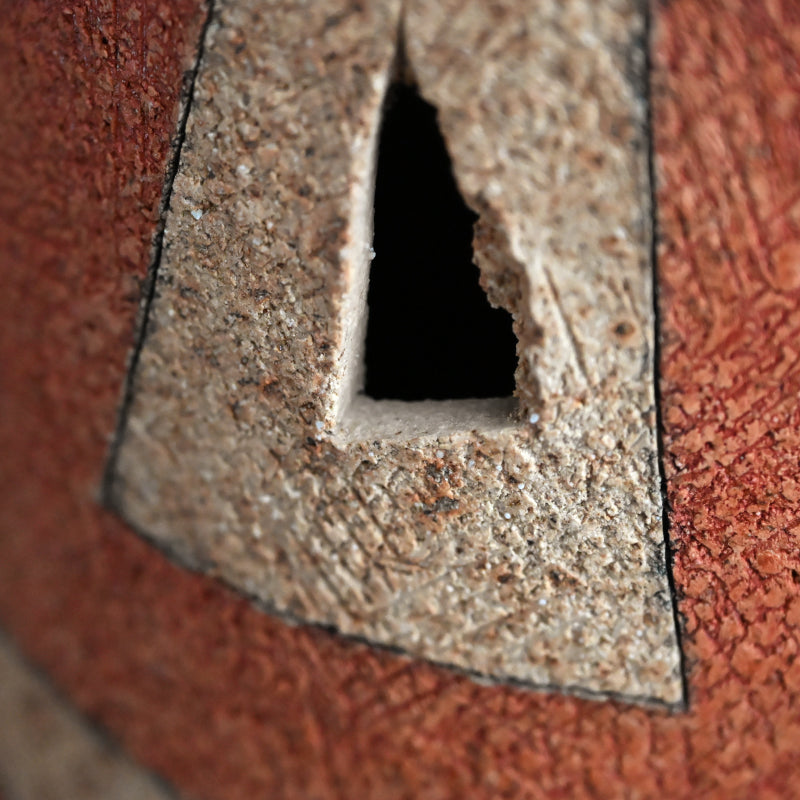 Contemporary Geometric Vase, 2026 ー加古 勝己 “灰赫陶”