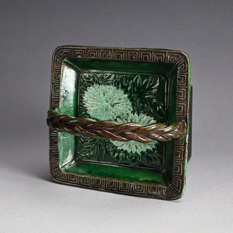 Antique Japanese Gennai Yaki Tetsuki Dish
