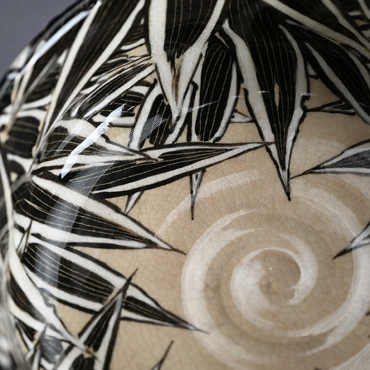 Spectacular Bamboo Grass Design Awata Basin ー井上 柏山 "五鶯丼"