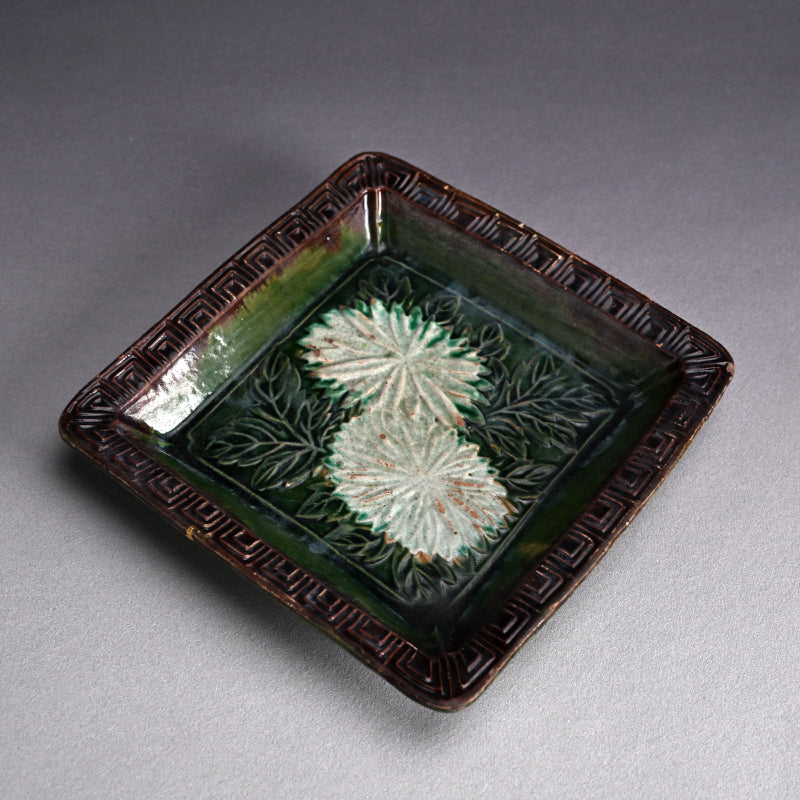 Mid Edo period Gennai-yaki Plate