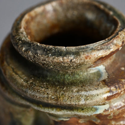 16th-17th c. Iga Kakehana Hanging Tea Room Vase ー山田 宗徧 “伊賀旅枕 掛花“