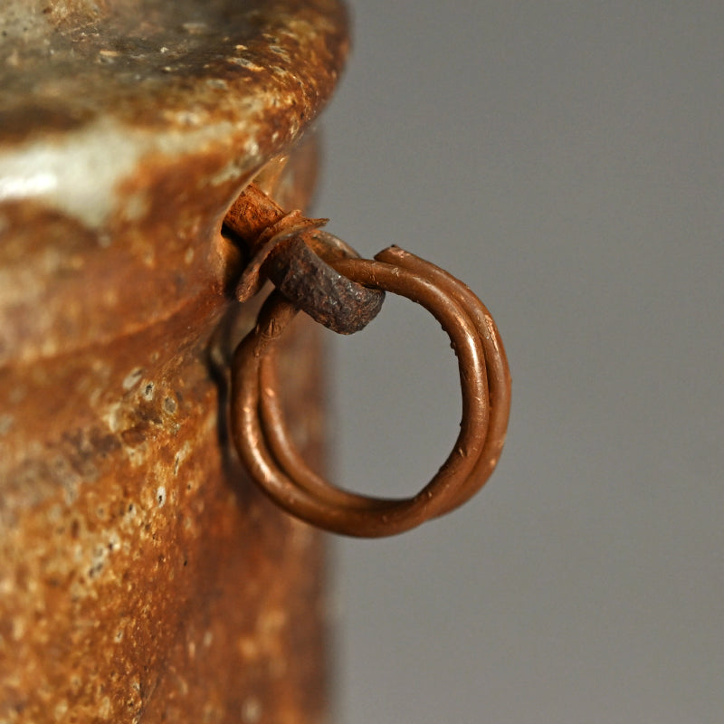 16th-17th c. Iga Kakehana Hanging Tea Room Vase ー山田 宗徧 “伊賀旅枕 掛花“