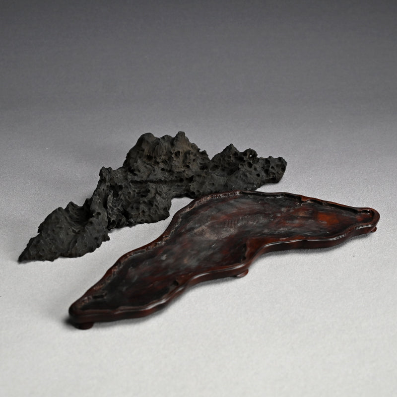 Suiseki Spirit Stone Mountain Range