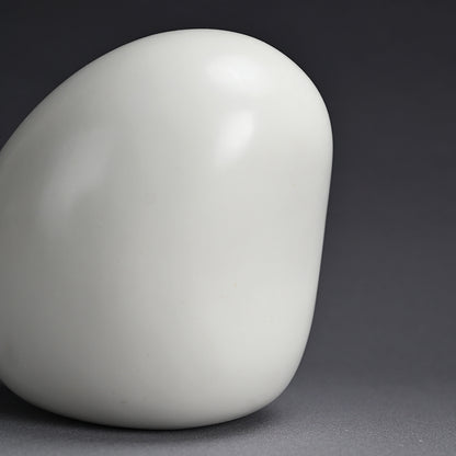 White Sculpture by Female Artist, 1989 ー須賀野 チイ "帰って来たアケラカン"