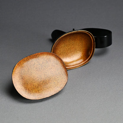 Exquisite Edo p. Kanmuri-shaped Lacquer Kogo Incense Case
