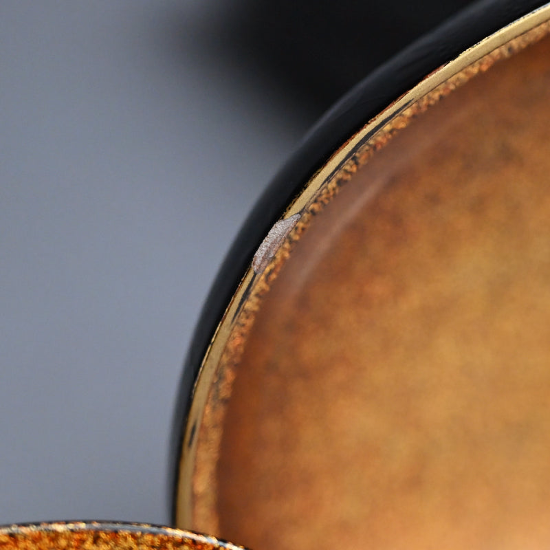 Exquisite Edo p. Kanmuri-shaped Lacquer Kogo Incense Case