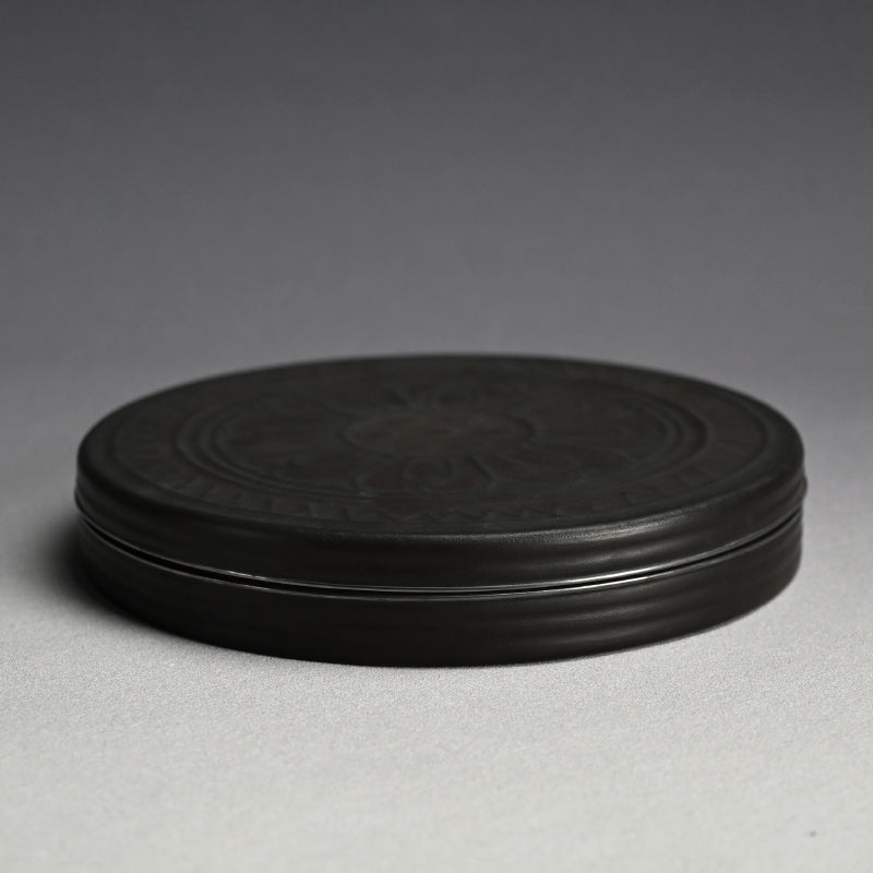 Circular Tile-Shaped Suzuri Bako Lacquered Writing Box
