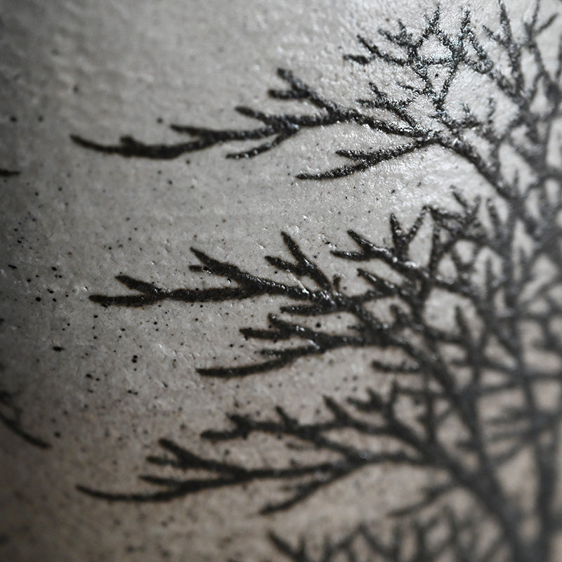 Museum Worthy Representative Vase ー佐伯 守美 "象嵌釉彩樹木文花瓶"