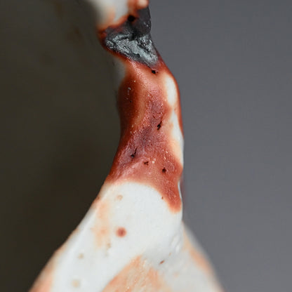Sublime Shino Vase ー加藤 豊久 "志野花入"