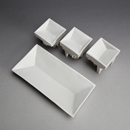 Contemporary 4 pc. Dish Set ー加藤 浩高