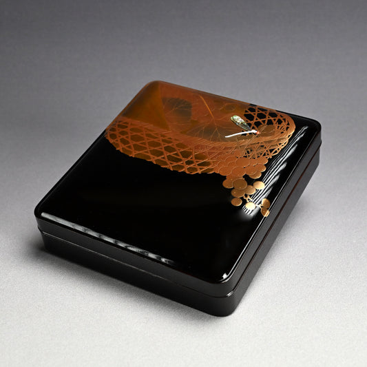 Antique Japanese Lacquer Box, Grapes & Dragonfly