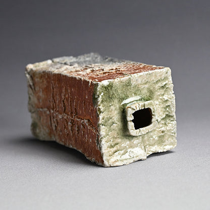 Shigaraki Vase ー古谷 剛敏 "信楽自然釉角花入"