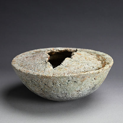Shigaraki Split Hemispherical Vessel ー古谷 和也 "信楽混成花入"