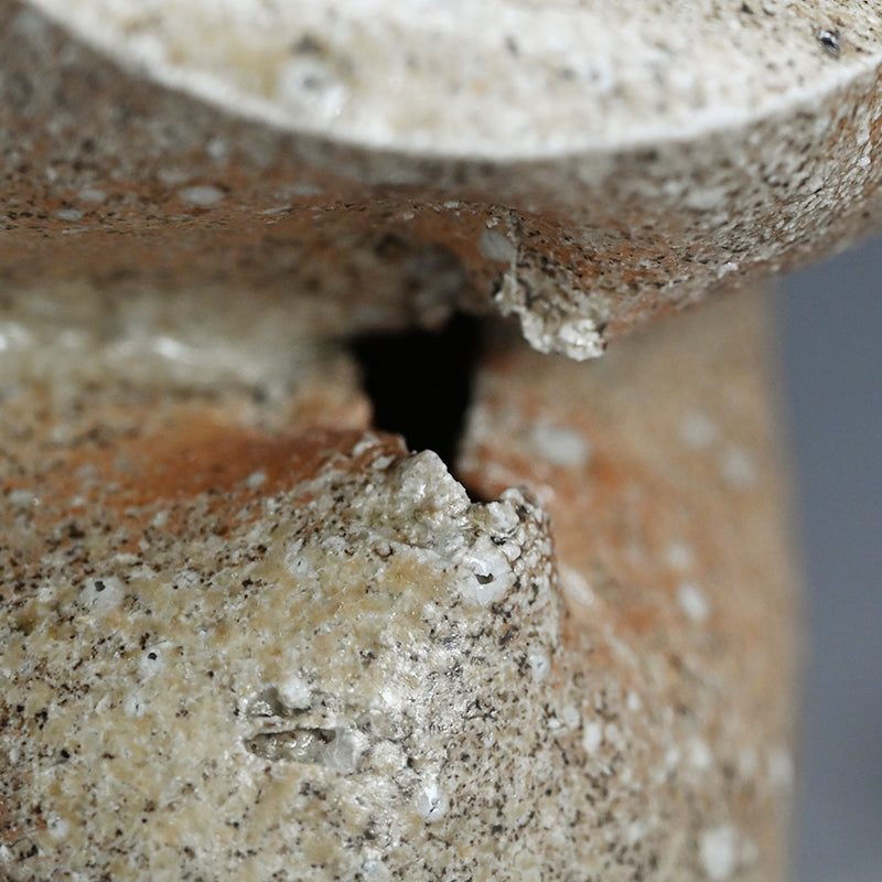 Shigaraki Sculpture, Crushed Cans ー新里 明士 "缶 シガラキ"