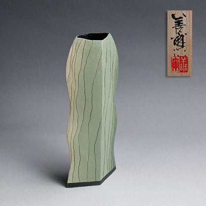 Tall Colored Clay Vase ー宮下 善爾 "彩泥花器 佇む"