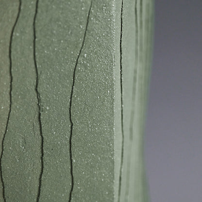 Tall Colored Clay Vase ー宮下 善爾 "彩泥花器 佇む"