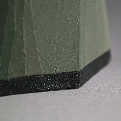 Tall Colored Clay Vase ー宮下 善爾 "彩泥花器 佇む"