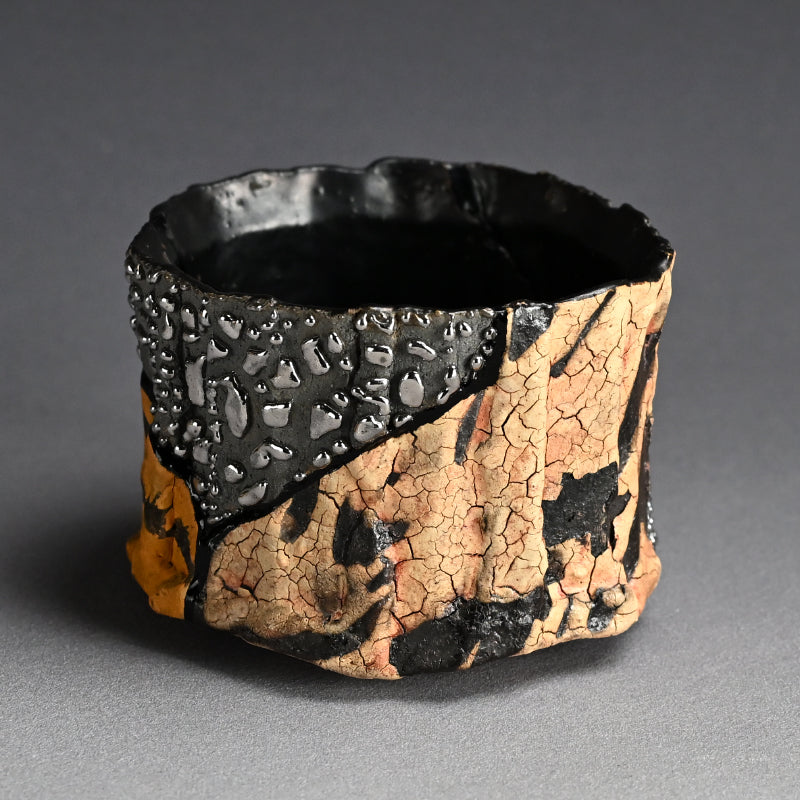 Radical Contemporary Chawan Tea Bowl ー的場 一憲 “茶盌 Re/construct”