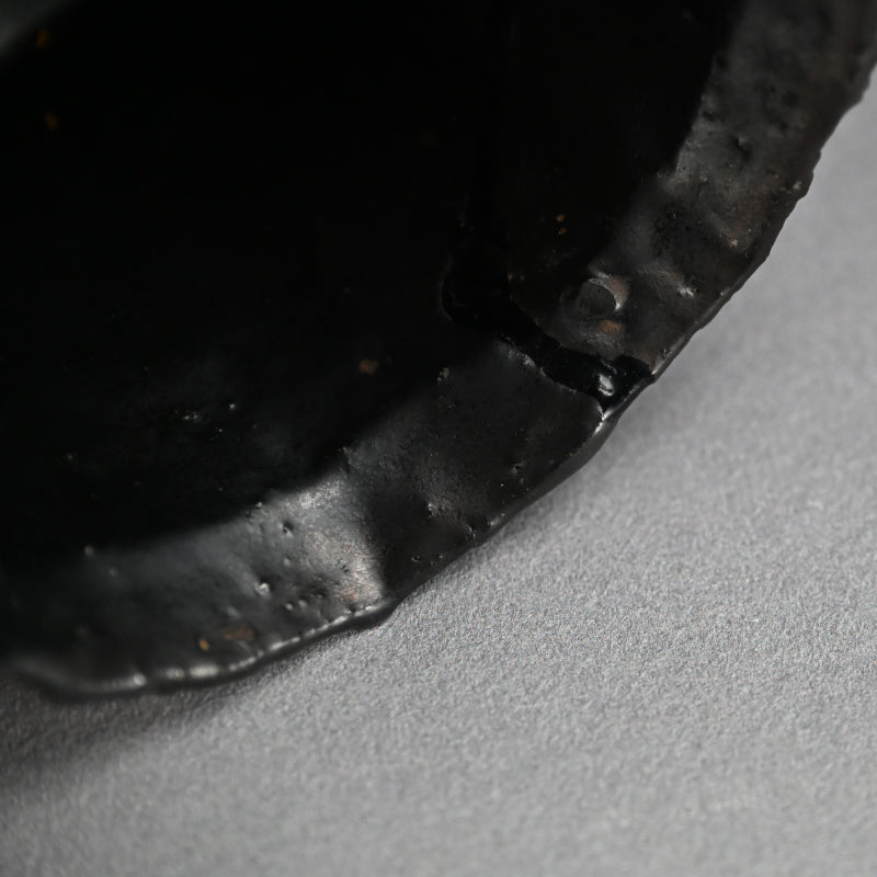 Radical Contemporary Chawan Tea Bowl ー的場 一憲 “茶盌 Re/construct”