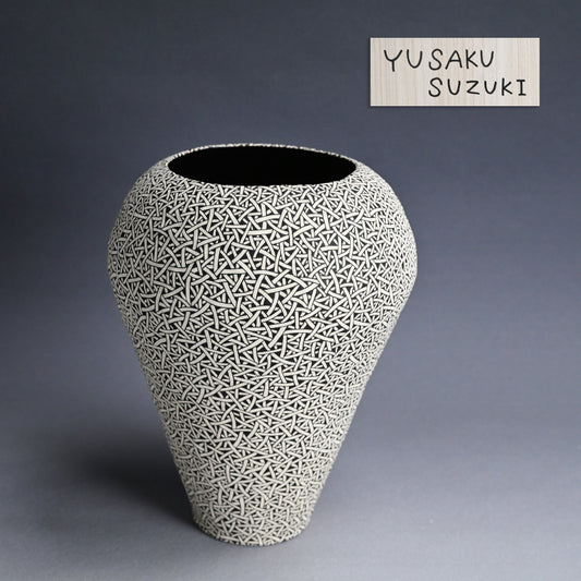 Large Tapering Vase ー鈴木 優作 “あみあみつぼ”