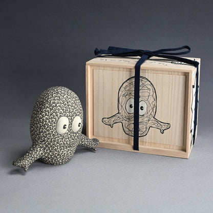 Friendly Ceramic Object ー鈴木 優作 “ハンプティダンプティ“