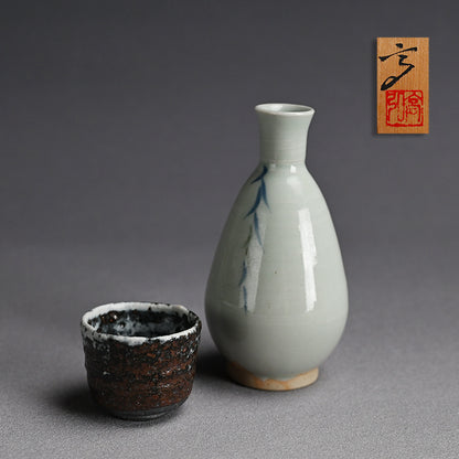 Unusual Sake Set ー近藤 高弘 "徳利" "ぐい吞"