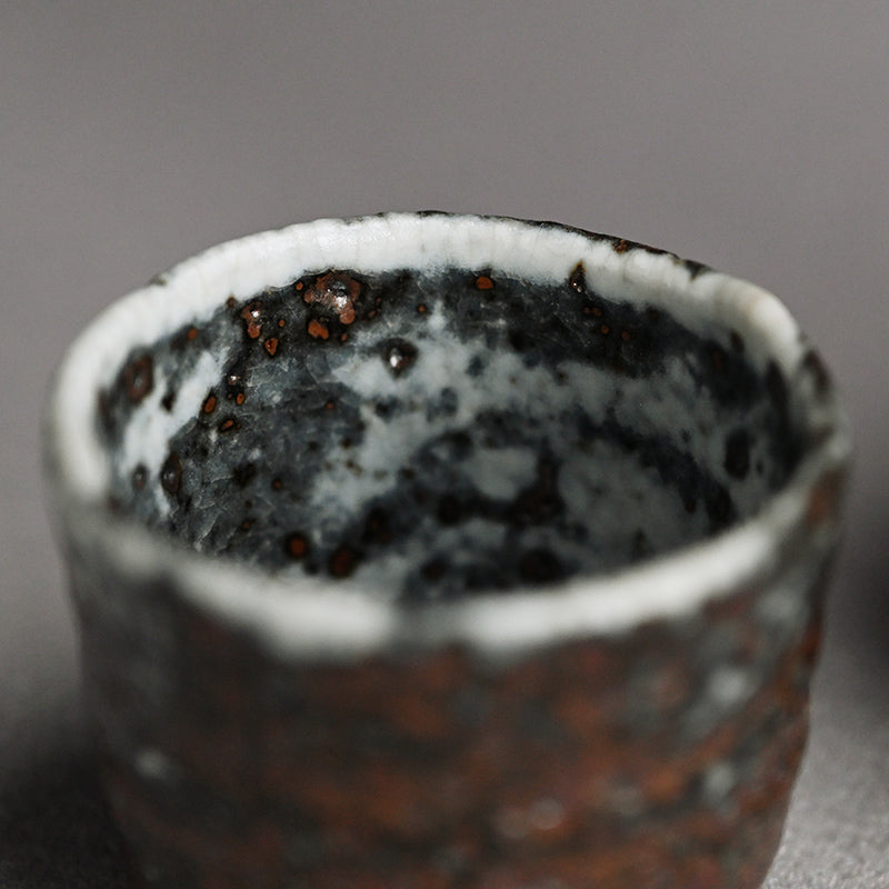 Unusual Sake Set ー近藤 高弘 "徳利" "ぐい吞"