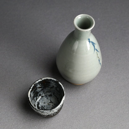 Unusual Sake Set ー近藤 高弘 "徳利" "ぐい吞"