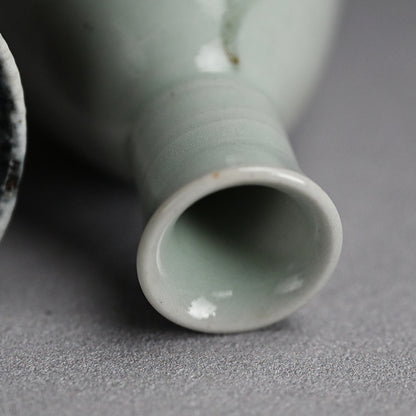 Unusual Sake Set ー近藤 高弘 "徳利" "ぐい吞"
