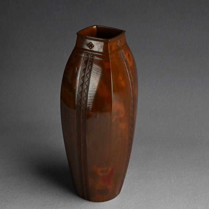 Antique Japanese Art Deco Bronze Vase ー山本 孤山 “唐銅方瓶花瓶”