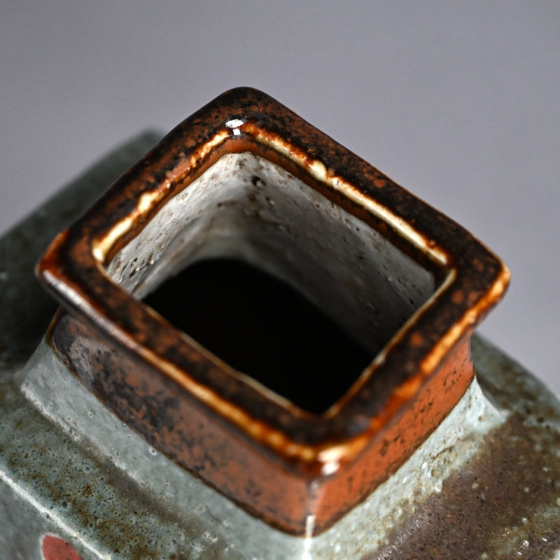 Cobalt and Iron Glazed Henko Vase ー河井 寛次郎 “扁壷 草花圖”