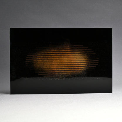 Exquisite Glimmering Lacquered Table ー服部 峻昇 “光彩 卓”