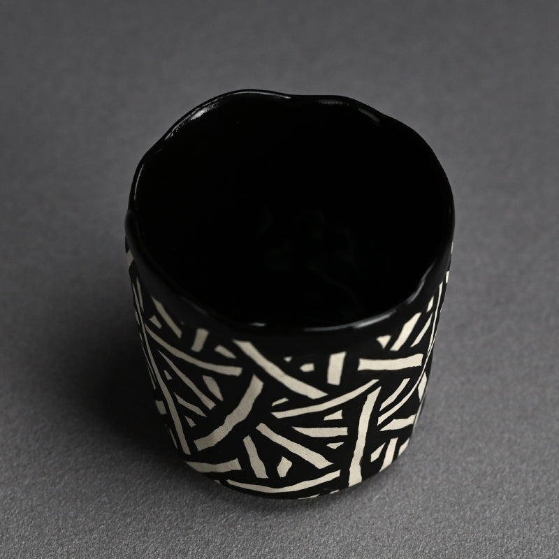 Timid Ochoko Sake Cup ー鈴木 優作 “おちょこ“