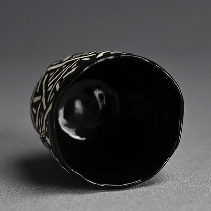 Timid Ochoko Sake Cup ー鈴木 優作 “おちょこ“