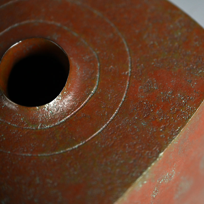 Modernist Bronze Vase ー蓮田 修吾郎 “青銅壺 波紋”